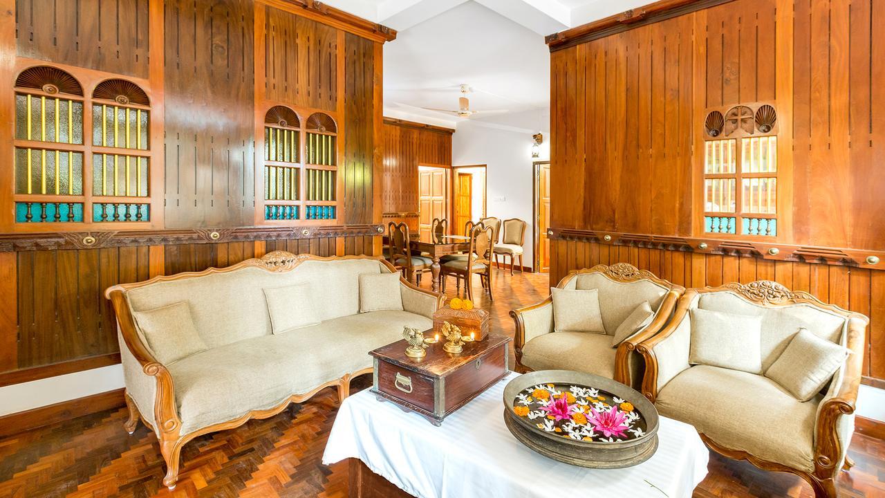 Kumarakom Wood Castle Serviced Appartments Bagian luar foto